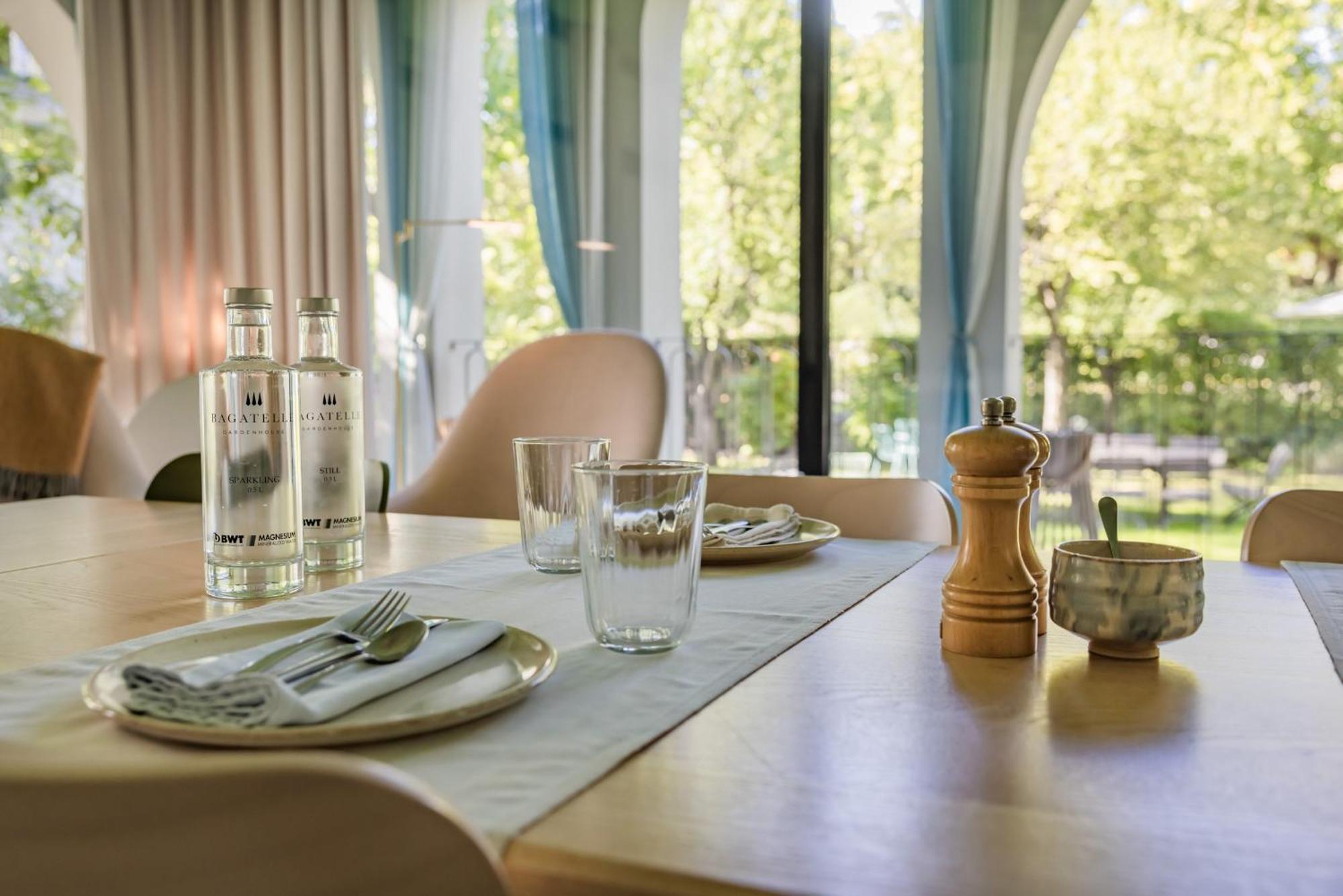 ホテル Bagatelle Gardenhouse ブダペスト エクステリア 写真